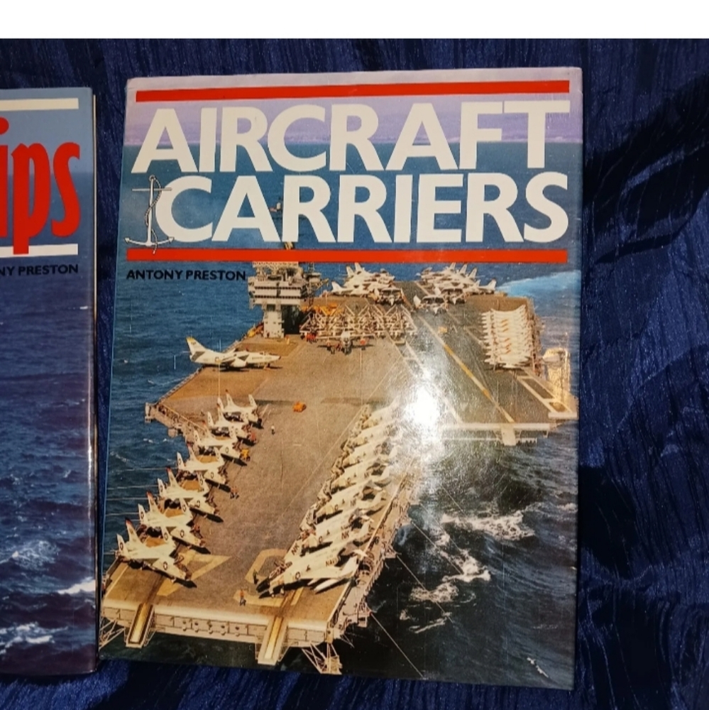 Set of 2, Battleships and Aircraft Carriers from Bison Books 1982 - Picture 4 of 9